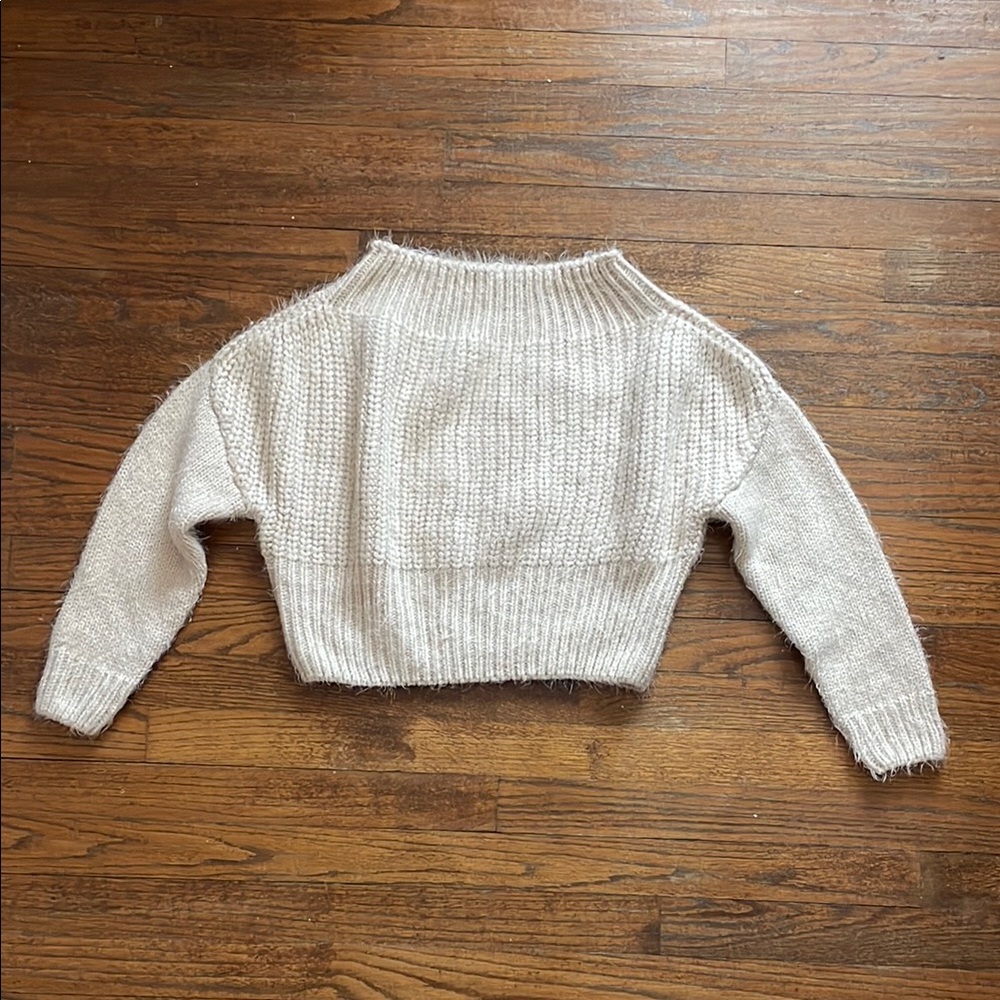Lulu’s Cream Crop Cable Knit Sweater